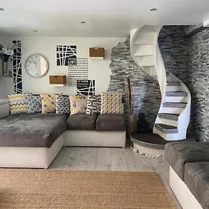 Villa La Salamandre Du Cerisier, Aubignosc